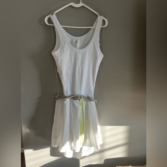 aerie Dresses & Skirts - Aerie‎ cut out exercise dress